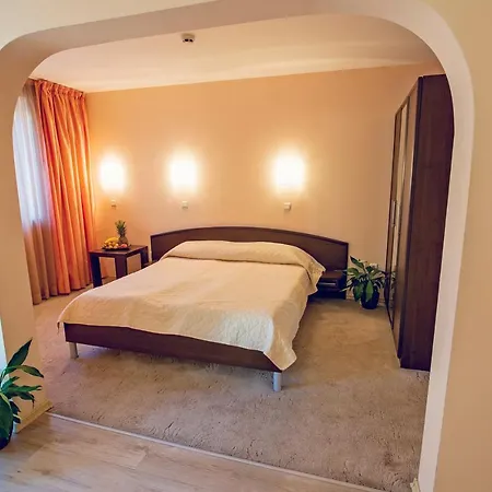 Family Gran Ivan וארנה