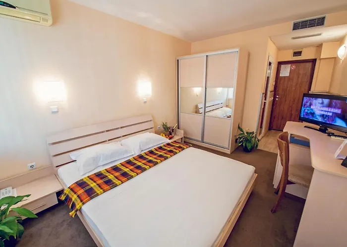 Family Gran Ivan 3* Варна