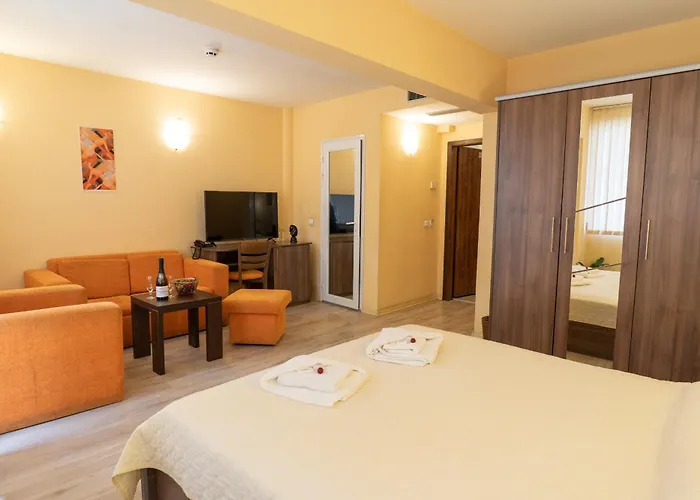 Family Gran Ivan 3* Варна